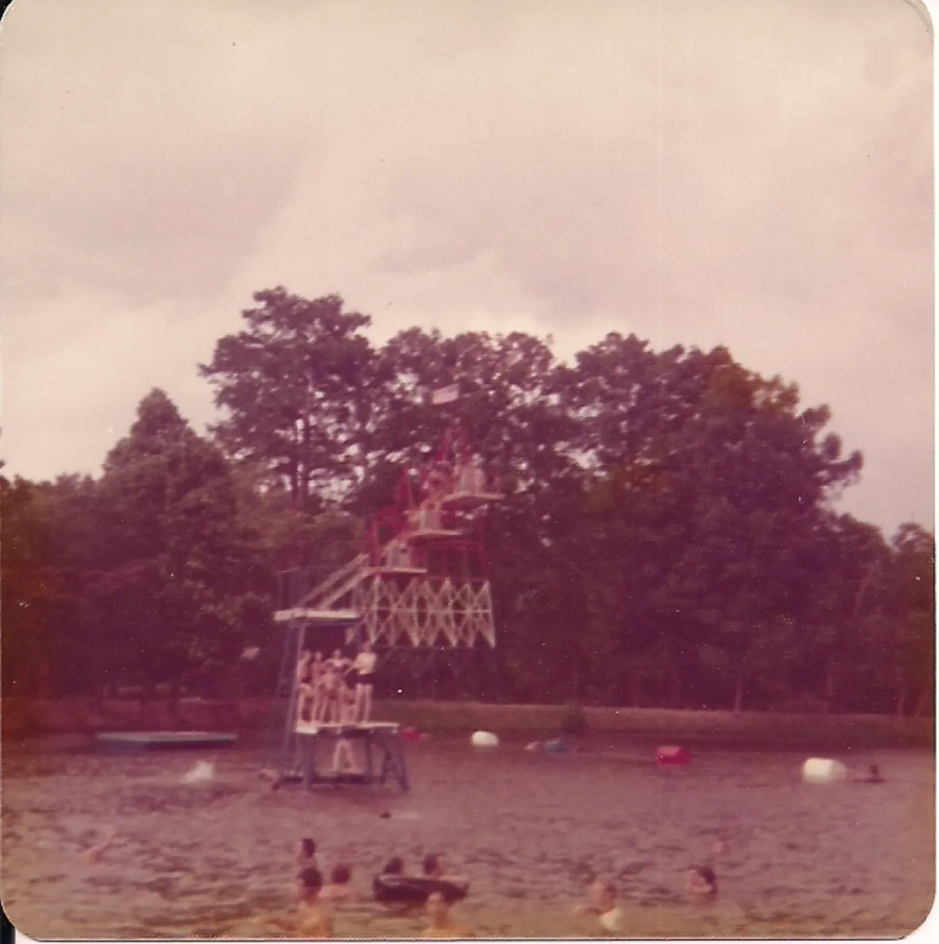 Photo from www.crystallaketexas.com